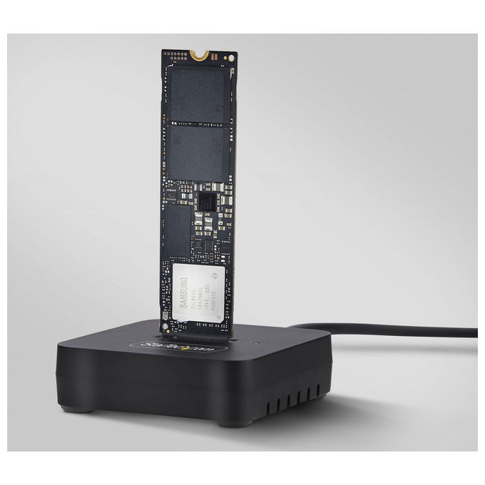 StarTech.com adattatore dock usb-c usb-a per ssd m.2 nvme, 10 gbps, lettore esterno, installazione senza attrezzi, nero