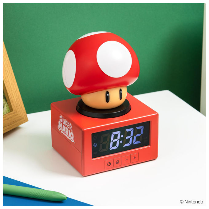 Paladone sveglia digitale Super Mario fungo, luce notturna, funzione snooze, prodotto ufficiale Nintendo, 16 cm