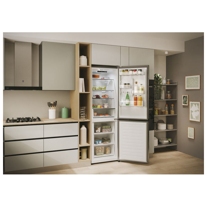 Hoover HONCQ2T618EX Frigorifero Combinato No Frost 355L 185 cm Classe E colore Acciaio Inox