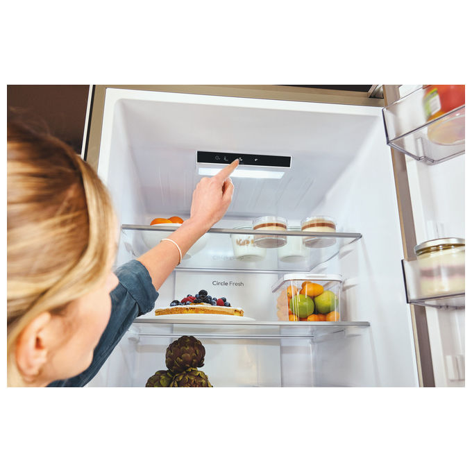 Hoover HONCQ2T618EX Frigorifero Combinato No Frost 355L 185 cm Classe E colore Acciaio Inox