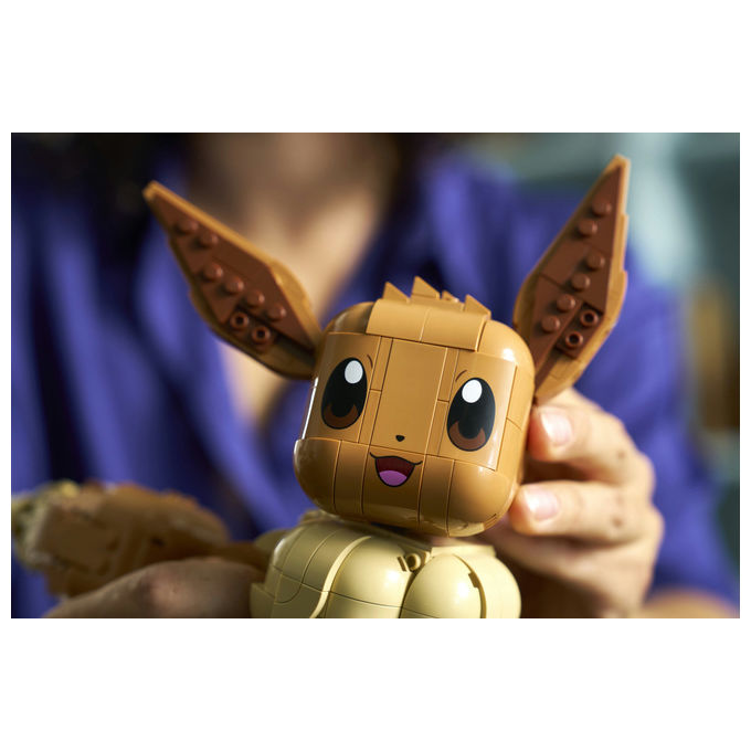 Lego 72151 Pokémon Set da Costruzione Eevee Figure Snodabile 587 Pezzi per Adulti 18+ colore Multicolore