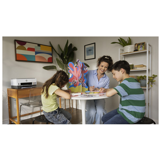 HP 2H1W2A Smart Tank 670 Stampante Multifunzione Inkjet A4 Wi-Fi Bluetooth Stampa Copia Scansione 12 ppm colore Bianco Blu