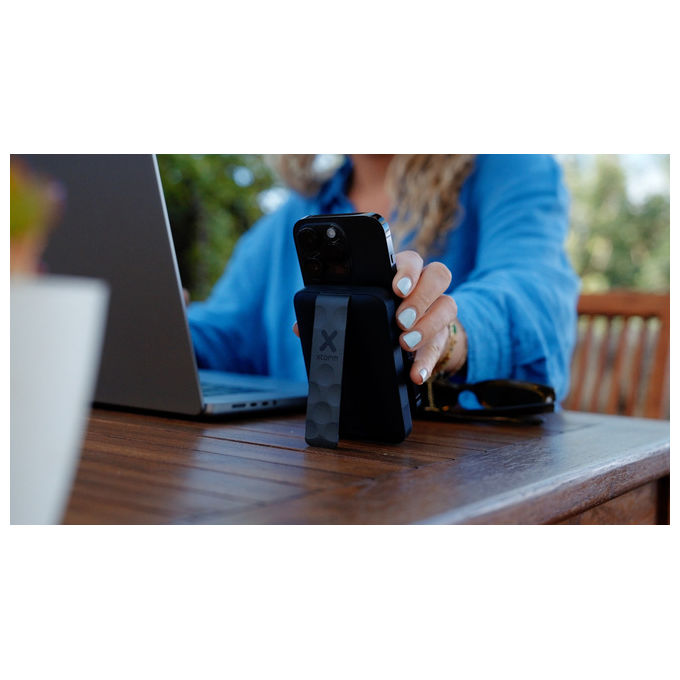 Xtorm FS5W101 Fuel Series 5 Powerbank Wireless Magnetica 10000 mAh 20W MagSafe USB-C colore Nero