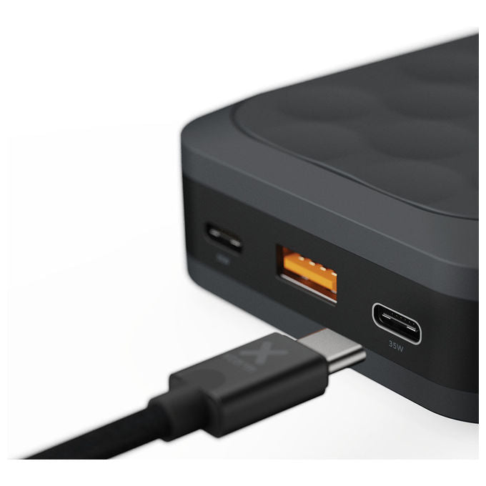 Xtorm FS5201 Fuel Series 5 Powerbank 20000 mAh 35W USB C PD 3 Porte Display LCD colore Nero