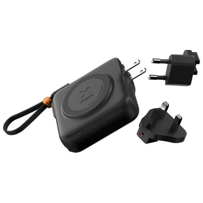 Xtorm XTPP101 TravelPro Caricatore da Viaggio 3 in 1 Power Bank 10000 mAh 30W USB-C PD Ricarica Magnetica 15W colore Nero