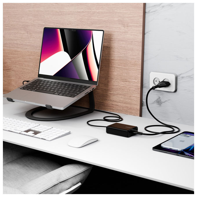 Cygnett CY5854PDWCH PowerMaxx Caricabatterie USB-C GaN 100W Ricarica Rapida cavo integrato 1m colore Nero