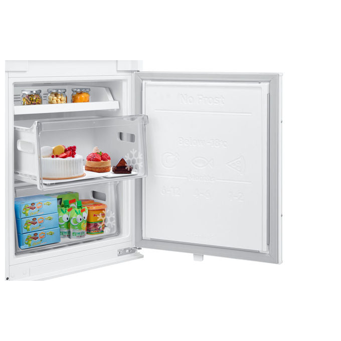 Samsung BRB70F30BES0EF Frigorifero Combinato da Incasso 298 L 193,5 cm Classe E 35 dB Total No Frost Twin Cooling Wi-Fi colore Bianco