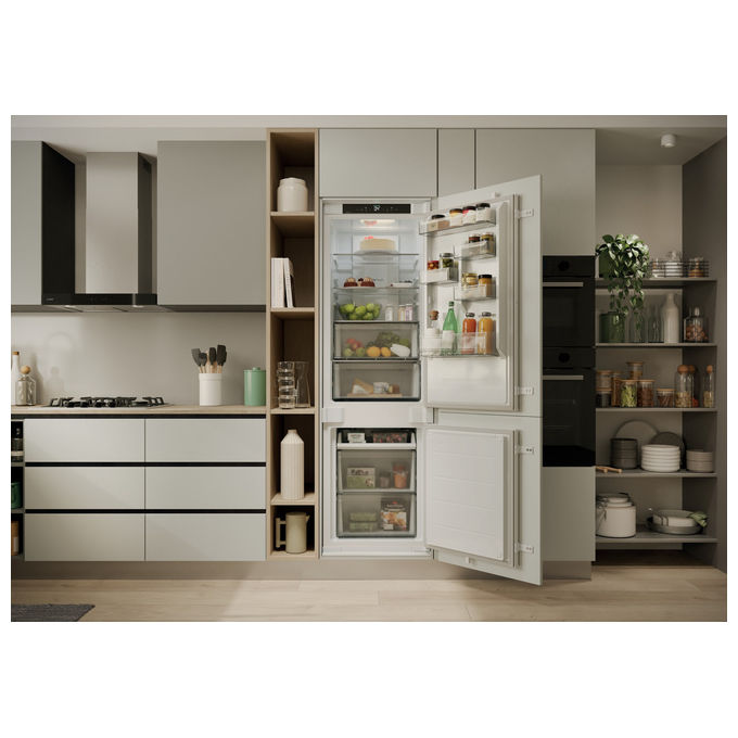 Candy CNBQT3518E Fresco 400 Frigorifero Combinato da Incasso 251 L 177,2 cm Classe E 35 dB Total No Frost colore Bianco