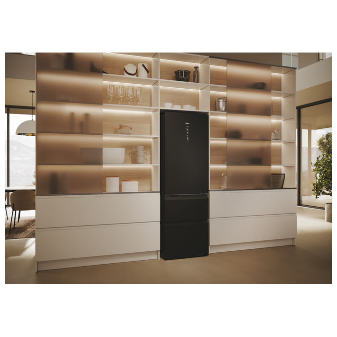 Haier HTW5618DNPT Serie 5 Frigorifero Combinato 360 L 185 cm Classe D 35 dB Total No Frost Wi-Fi colore Nero