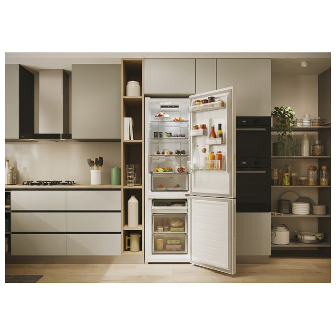 Candy CNCQ2T518EW City Fresco 300 Frigorifero Combinato 279 L 182 cm Classe E 38 dB No Frost colore Bianco
