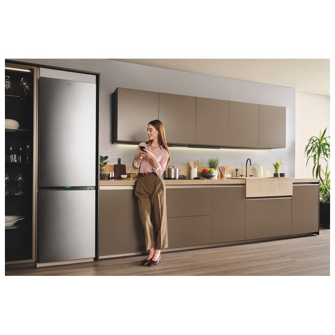 Candy CNCQ4T620EX Frigorifero Combinato 409 L No Frost 205 cm Classe E Acciaio Inox colore Acciaio inox