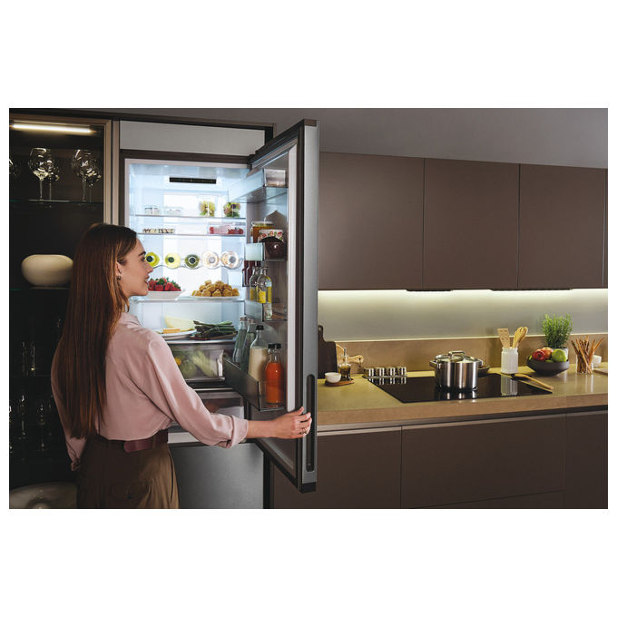 Candy CNCQ4T620EX Frigorifero Combinato 409 L No Frost 205 cm Classe E Acciaio Inox colore Acciaio inox