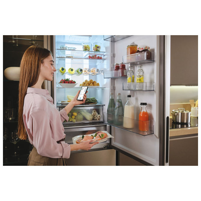 Candy CNCQ4T620EX Frigorifero Combinato 409 L No Frost 205 cm Classe E Acciaio Inox colore Acciaio inox