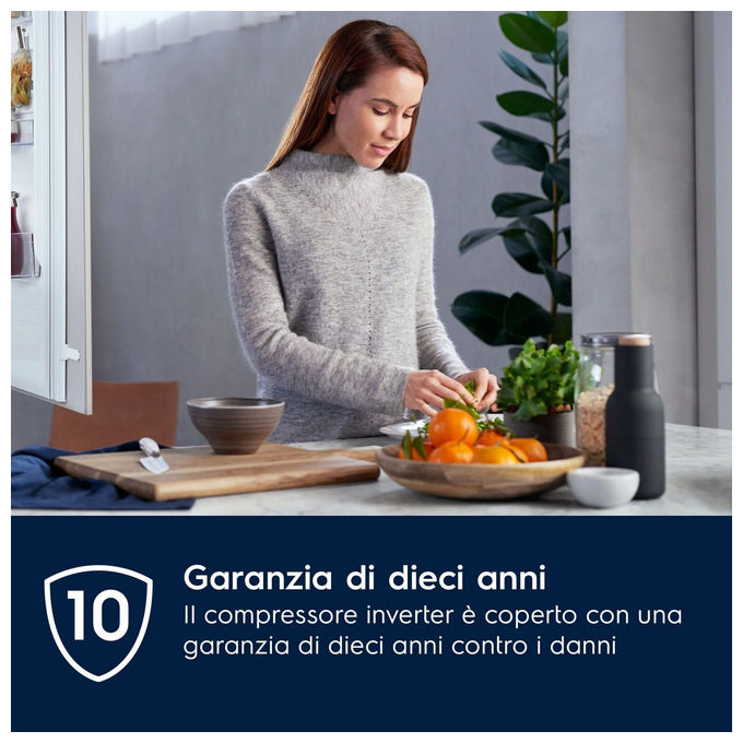 Electrolux ENT6NE18S1 Serie 600 Frigorifero Combinato da Incasso 257 L 177 cm Classe E 35 dB TwinTech Total No Frost colore Bianco