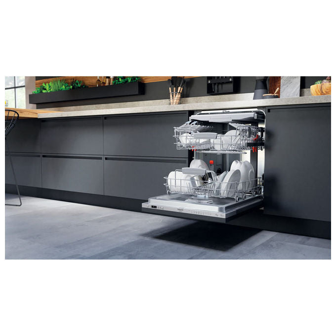 Hotpoint H0I D534A S Lavastoviglie da Incasso 14 coperti Classe D 44 dB Aquastop 9 programmi (82x60x56 cm) colore Argento