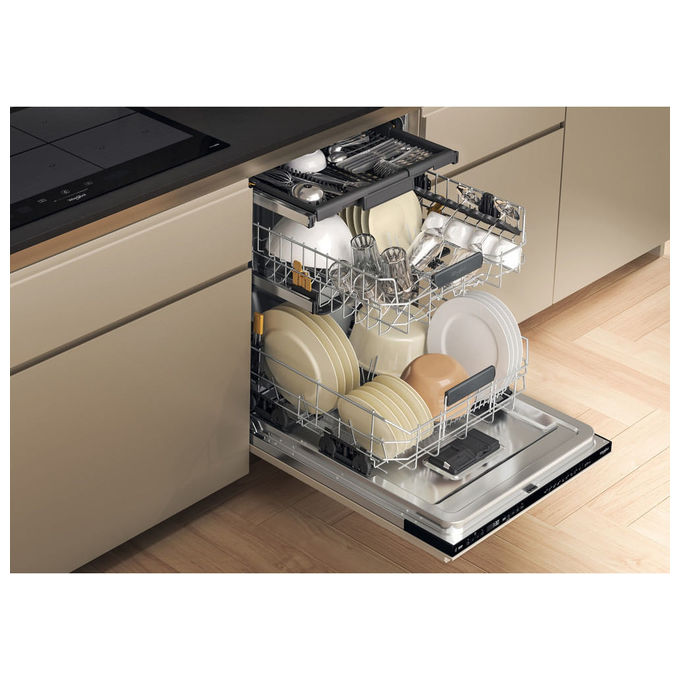 Whirlpool WH7IA15AM6L0 MaxiSpace Lavastoviglie da Incasso 15 coperti Classe A 38 dB Aquastop NaturalDry (82x60x56 cm) colore Nero