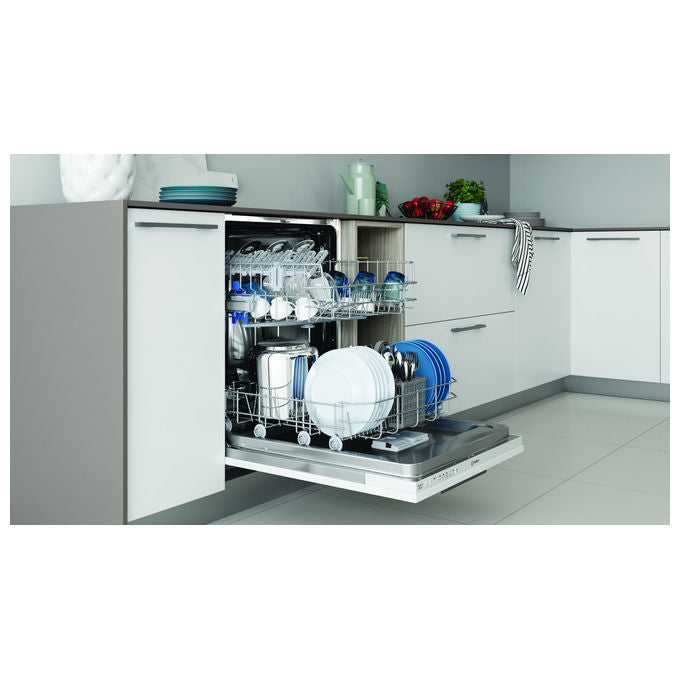 Indesit IN2IE14CNP80 Lavastoviglie Incasso a Scomparsa Totale 14 coperti Classe E 49 dB PushandGo 5 programmi (82x60x56 cm) colore Bianco