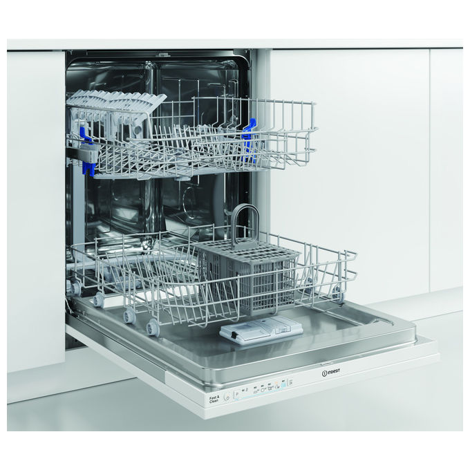 Indesit IN2IE14CNP80 Lavastoviglie Incasso a Scomparsa Totale 14 coperti Classe E 49 dB PushandGo 5 programmi (82x60x56 cm) colore Bianco