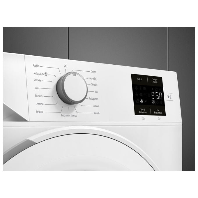 Smeg DRC08EE Asciugatrice Pompa di Calore 8 Kg Classe E 15 Programmi Sensore Umidita' 64 dB (84.6x59.8x54.6 cm) colore Bianco