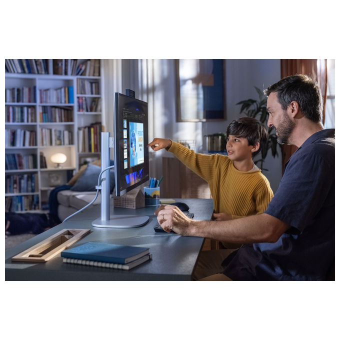 HP A55SQET EliteStudio 8 G1i PC All-in-One 27'' Quad HD Intel Core Ultra 7 265 32 GB DDR5 SSD 1 TB Windows 11 Pro Wi-Fi 7 colore Argento