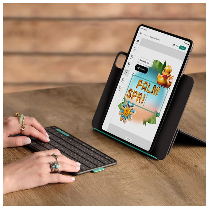 Logitech 920-013400 Flip Folio Custodia con Tastiera Bluetooth QWERTY Italiano iPad Pro 11'' M4 iPad Air 11'' M2 M3 colore Grafite