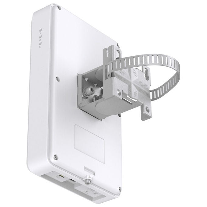 TP-Link NE200-OUTDOOR Router 5G da Esterno Modem Integrato 5G NR 4.67 Gbps LAN 2.5 Gigabit Ethernet PoE IP67 colore Bianco