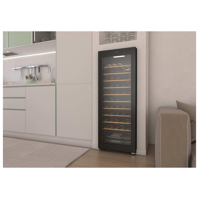 Candy CWC058 DiVino Cantinetta Vino Libera Installazione 58 Bottiglie 1 Zona 5-20°C Touch Wi-Fi LED 37 dB Classe G colore Nero
