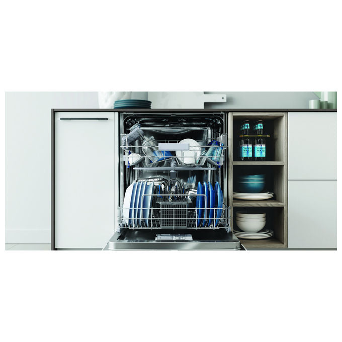 Indesit IN2IFC14BN6 Lavastoviglie da incasso 14 coperti Classe C 44 dB 9 programmi pannellabile (82x60x55 cm) colore Bianco