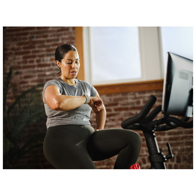 Amazfit W2435EU4N Bip 6 Smartwatch AMOLED 1,97'' GPS Bluetooth 5.2 140+ Sport 5 ATM 14 giorni autonomia colore Stone