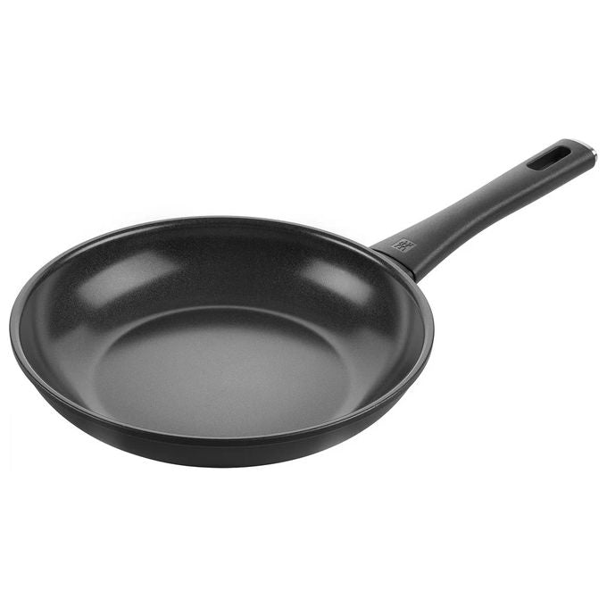 Zwilling 4009839685064 Madura Plus Padella Alluminio Rivestimento CERAFORCE Titanium Senza PFAS Induzione 24 cm colore Nero