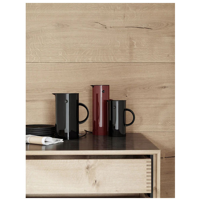 Stelton 935 EM77 Garraffa Termica 0,5 L con Isolamento Termico Doppia Parete colore Nero