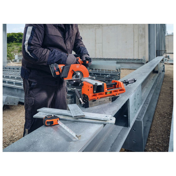 Fein 99100001357 VersaMAG VISE 160 L Morsa Magnetica Apertura Max 160 mm Larghezza Ganasce 150 mm Forza di Serraggio 12500 N Peso 16.70 Kg colore Nero