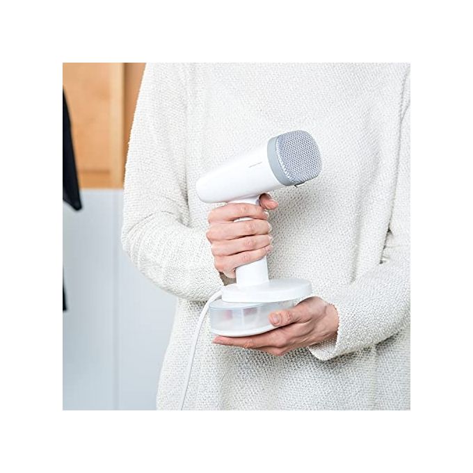 Black and Decker BXGS1600E Ferro da Stiro Verticale a Vapore 1600 W Piastra in Ceramica 0,25 L colore Bianco