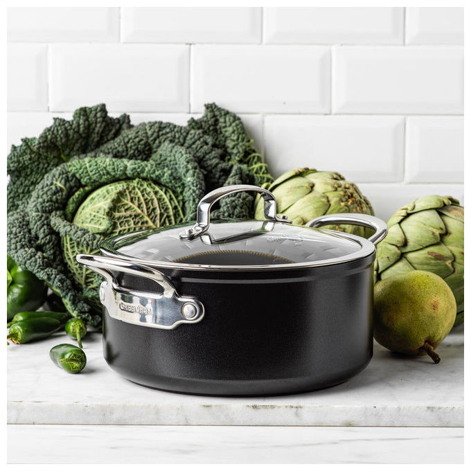 GreenPan 4895156693239 Barcelona Pro Casseruola con Rivestimento Antiaderente in Ceramica 20 cm Capacita' 3,1 L Adatta a Tutti i Piani Cottura incluso Induzione Lavabile in Lavastoviglie Manico in Acciaio Inossidabile Coperchio in Vetro colore Nero