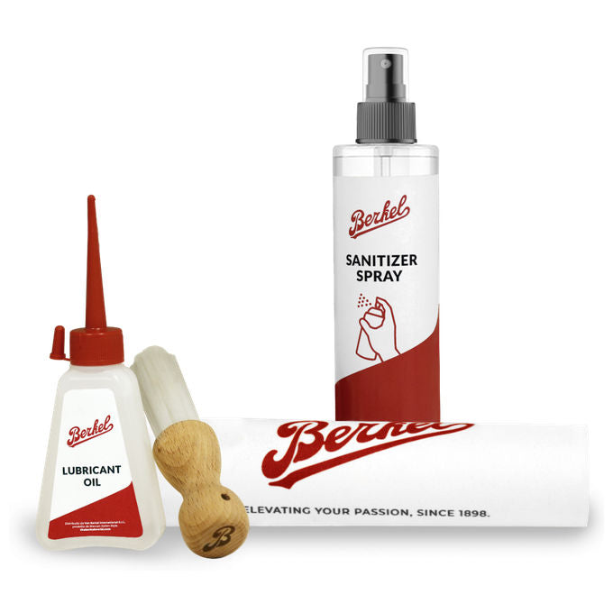 Berkel BKACCXCKDPP0100000 Berkelcare Kit Pulizia per Affettatrici Volano ed Elettriche con Panno Microfibra Igienizzante e Olio
