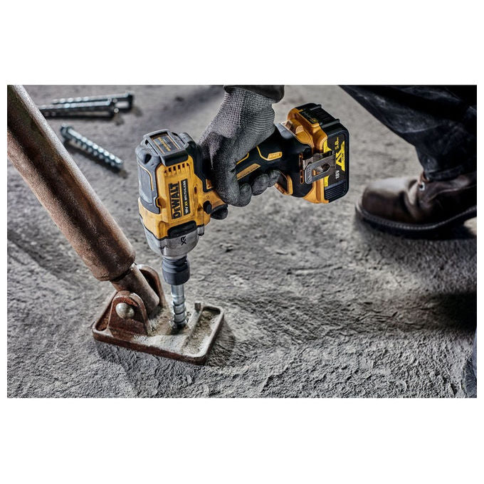 DeWALT DCF892P2T-QW Avvitatore a Impulso 18V 2000 giri-min 1084 Nm con 2 Batterie 5.0Ah colore Nero