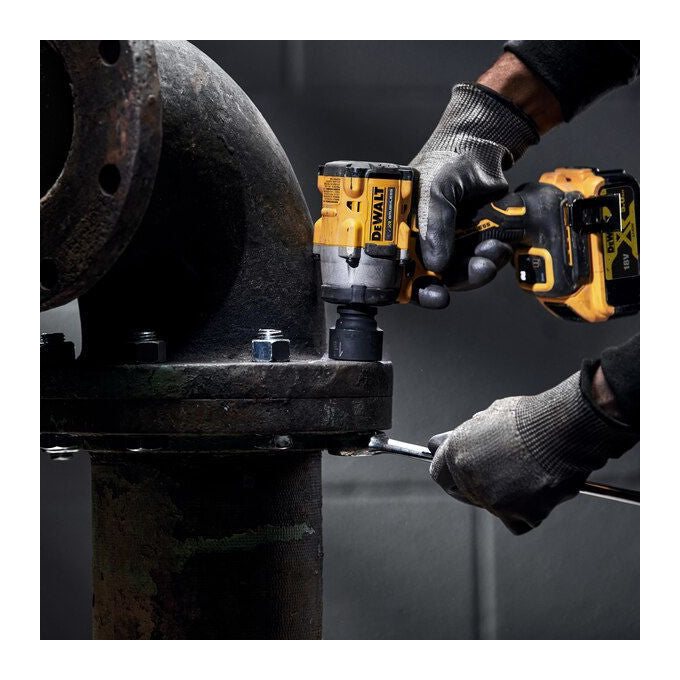 DeWALT DCF922NT-XJ Avvitatore a impulsi 1-2'' 18V Motore Brushless 406 Nm 2500 giri-min colore Nero Giallo