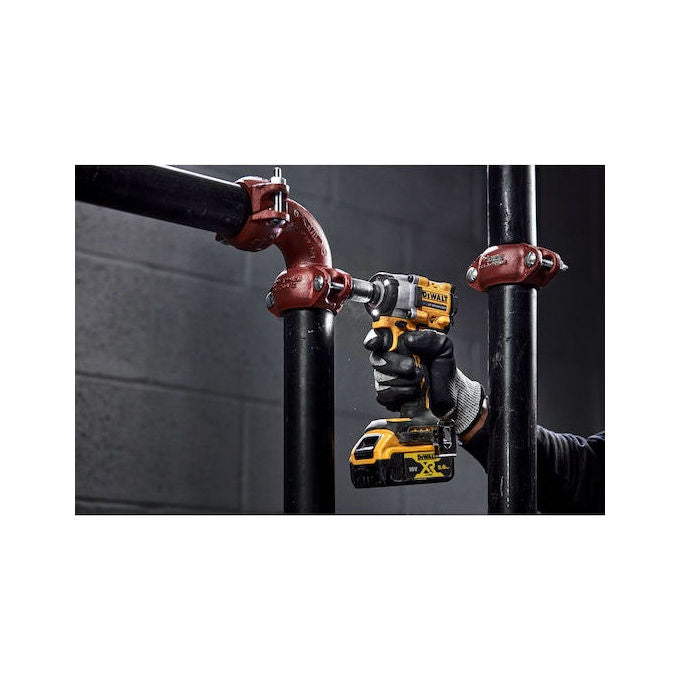 DeWALT DCF922P2T-QW Avvitatore ad Impulsi 1-2'' 18V Brushless 2500 Giri-min 610 Nm 2x5Ah colore Nero Giallo