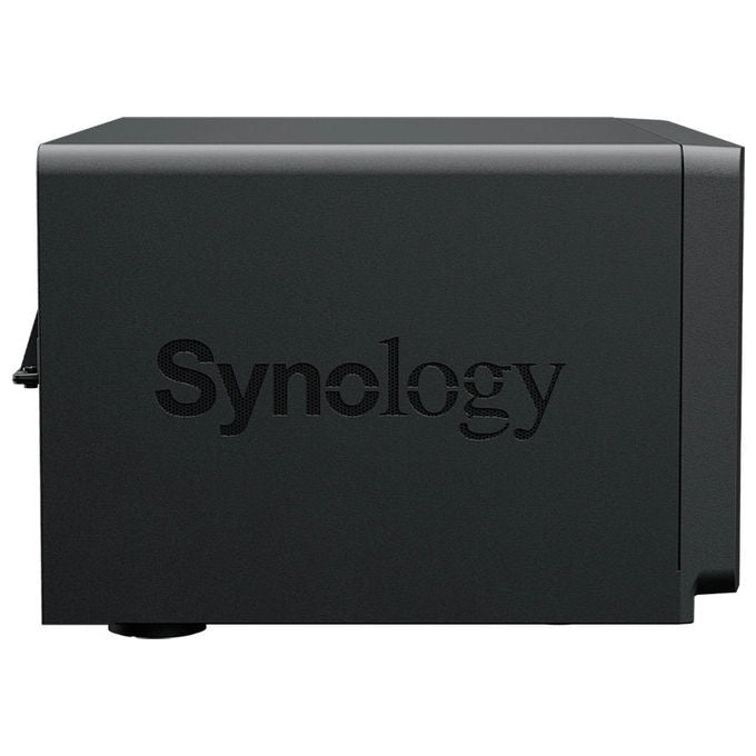 Synology DS1825NEO+ DiskStation NAS Desktop 8 bay Processore AMD Ryzen V1500B 4 GB DDR4 2 porte LAN 2500 Mbit-s M.2 NVMe colore Nero
