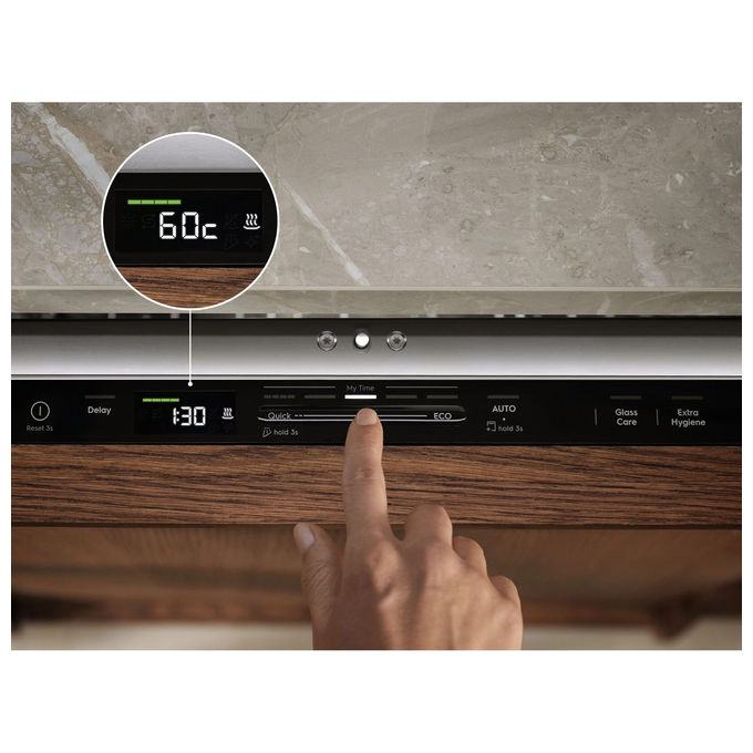 Electrolux E62LB202S Serie 600 Lavastoviglie Integrata 14 coperti Classe B AirDry 44 dB Motore Inverter (82x60x55 cm)