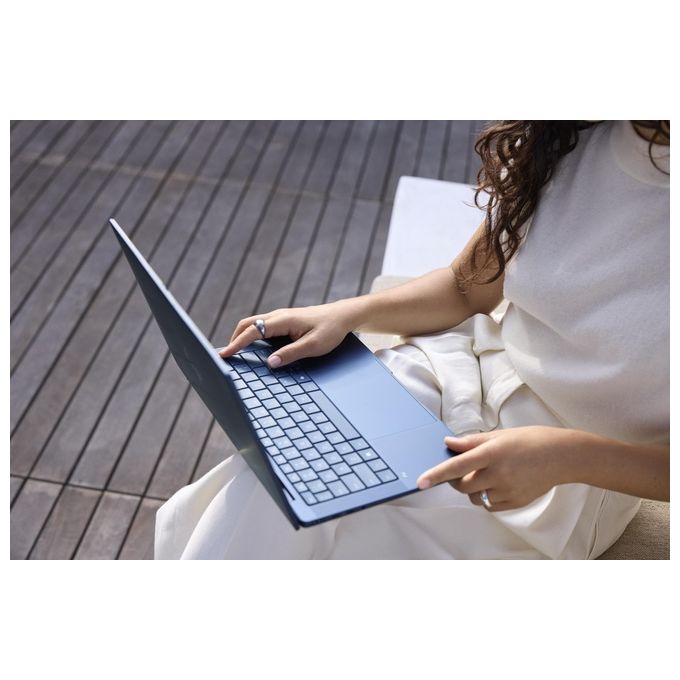 HP E4LH4AT HP EliteBook X G2a 14'' 3K 32 GB LPDDR5x-SDRAM 512 GB SSD Wi-Fi 7 Windows 11 Pro colore Argento