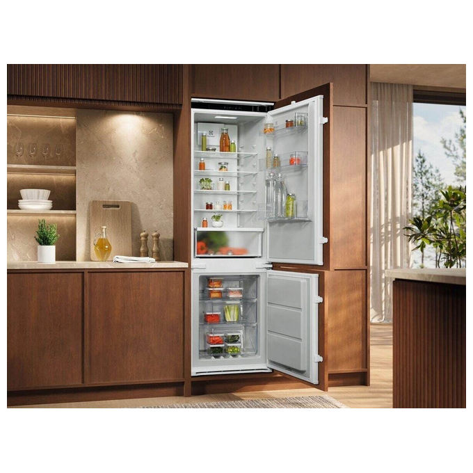 Electrolux ENT6ME18S3 Frigorifero Combinato Twintech No Frost Classe E 177 cm Bianco