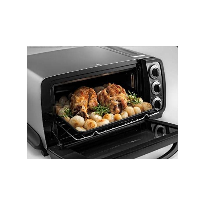 DeLonghi EO14902.S Fornetto Elettrico Ventilato con Grill Sfornatutto Capacita' 14 Litri Potenza 800 W 5 Funzioni   Silver