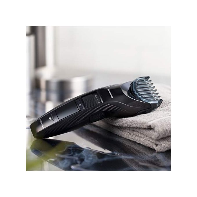 Panasonic ER-GC53-K503 Tagliacapelli Cordless e con Cavo Lame Acciaio Inox 19 Lunghezze 0.5 10 mm Autonomia 40 min Lavabile colore Nero