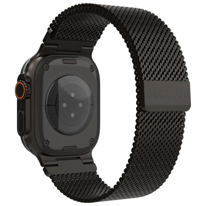 Decoded D25AWS49TTS1TMBK Banda Decoded Traction Band in Titanio per Apple Watch Ultra 1 e 2 regolabile con chiusura magnetica colore Nero