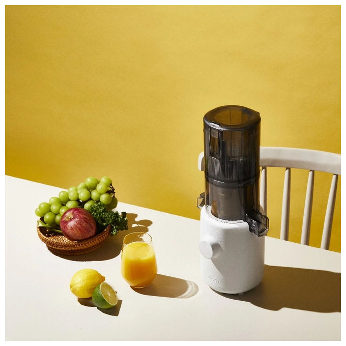 Hurom H-310A Estrattore di Succo Slow Juicer a Bassa Velocita' 37-43 rpm 100 W 220 ml Bianco