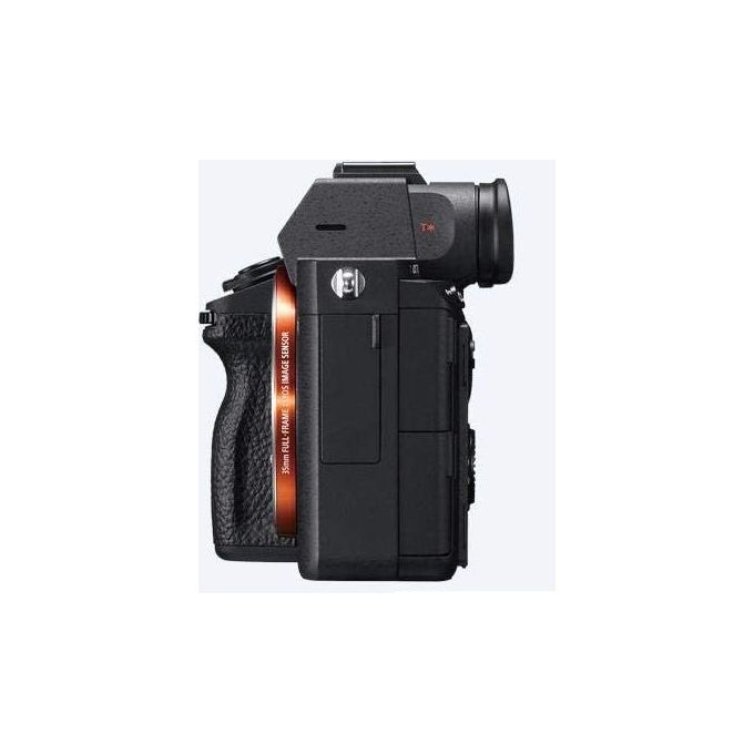 Sony Alpha 7M3 + SEL2870 Fotocamera Mirrorless Sensore CMOS Exmor R Full-Frame 35mm 24,2Mpx