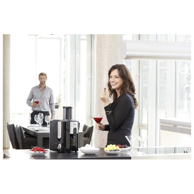 Braun MULTIQUICK5 Centrifuga J500 con Sistema di CENTRIFUGAZIONE RAPIDA in 15 secondi Ampio Accesso da 75mm Vaschetta per polpa 2L; Sistema Antigoccia Sistema di Sicurezza a 4 Vie FILTRO IN ACCIAIO