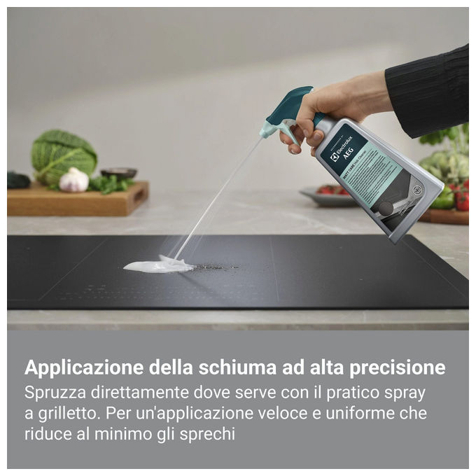 Electrolux M2HCMC01 Matt Care Detergente Spray Piano Cottura Vetroceramica SaphirMatt 500 ml colore Silver