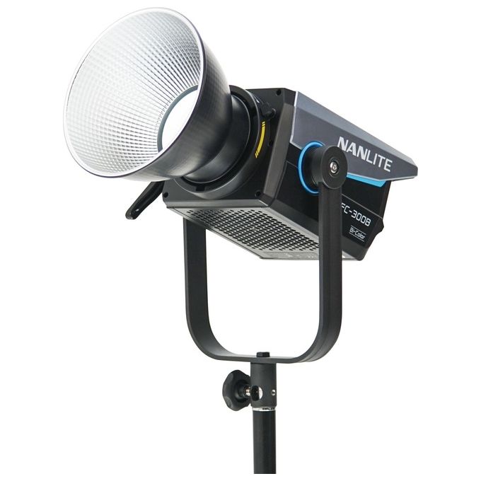 NANLITE 846484 FC-300B Spot LED Bi-Color 350W 2700-6500K CRI96 TLCI98 Lux37340 Attacco Bowens colore Nero